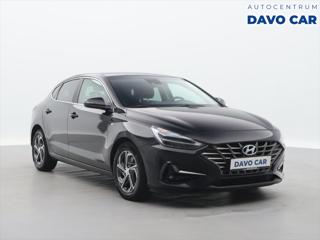Hyundai i30 1.5 T-GDI Mild LED CZ hatchback