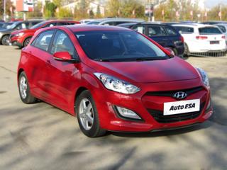 Hyundai i30 1.6GDi, ČR hatchback