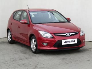 Hyundai i30 1.4 CVVT, 1.maj, ČR hatchback