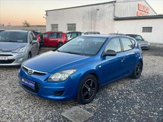 Hyundai i30 1,4 16V hatchback