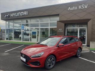 Hyundai i30 1,5 i SMART kombi  Facelift kombi