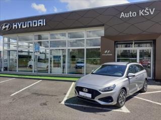 Hyundai i30 1,5 i SMART kombi  Facelift kombi