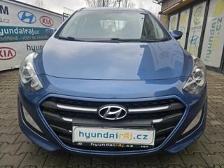 Hyundai i30 1.6-1MAJ.-PRAV.SERVIS-NÍZKÉ KM kombi