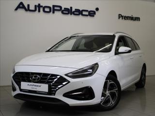 Hyundai i30 1,6 CRDi Smart KAMERA NAVI ČR kombi