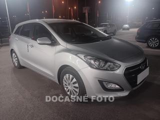 Hyundai i30 1.6 i, 1.maj, ČR kombi