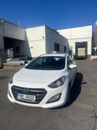 Hyundai i30 1,6   combi, rv. 2015 kombi