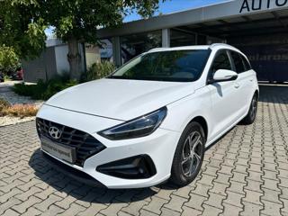 Hyundai i30 1,6 D LP MT SMART NAV kombi