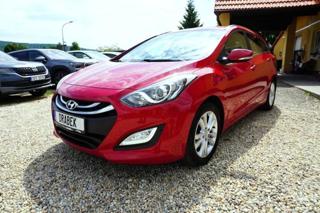 Hyundai i30 TRIKOLOR PARKING 1,6 CVVT 88 k kombi