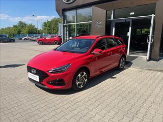 Hyundai i30 1,5 CVVT, Smart, kombi