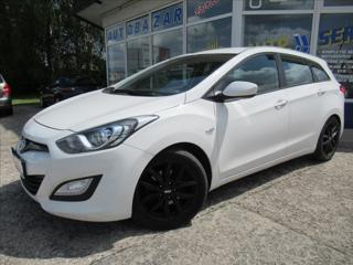 Hyundai i30 1,6 kombi