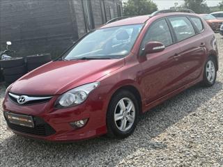Hyundai i30 1,4 CVVT 1.MAJITEL ČR +KOLA kombi