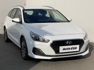 Hyundai i30 1.4 T-GDi, Serv.kniha kombi
