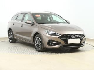 Hyundai i30 1.5 DPI 81kW kombi