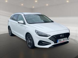 Hyundai i30 1,5 T-GDI Family Smart kombi