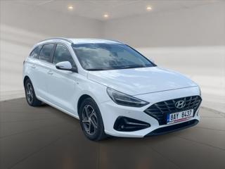 Hyundai i30 1,5 T-GDI Family Smart kombi