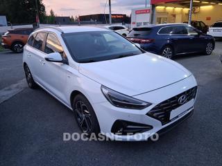 Hyundai i30 1.5 T-GDi, 1.maj, ČR kombi