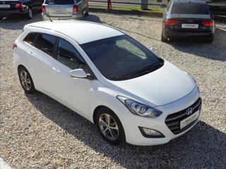 Hyundai i30 1,6 GDi 99kW EDICE  GO kombi