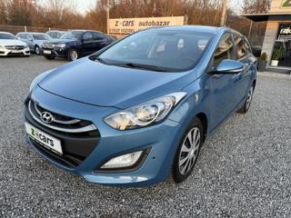 Hyundai i30 1.6 16V Trikolor 1.maj.ČR kombi