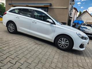 Hyundai i30 1.6-SPOTŘEBA CCA5.5l/100KM kombi - Foto 6