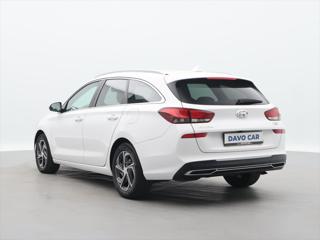 Hyundai i30 1,6 CRDI CZ 1.Maj. DPH kombi - Foto 5