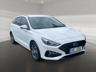 Hyundai i30 1,5 i Family Comfort kombi