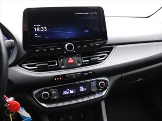 Hyundai i30 1,6 CRDI CZ 1.Maj. DPH kombi - Foto 16