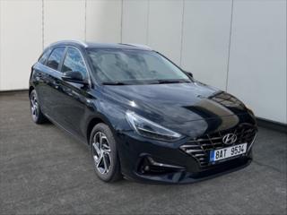 Hyundai i30 1,5 T-GDI M.Hyb Smart kombi