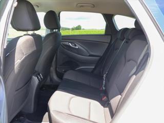 Hyundai i30 1.6 CRDi Automat CZ Style LED kombi - Foto 7
