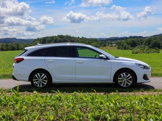 Hyundai i30 1.6 CRDi Automat CZ Style LED kombi - Foto 3