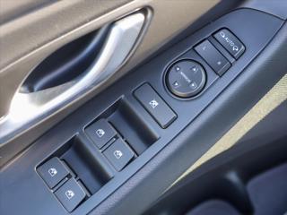 Hyundai i30 1,0 T-GDI 88kW Smart 1.Maj DPH kombi - Foto 10