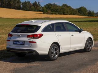 Hyundai i30 1,0 T-GDI 88kW Smart 1.Maj DPH kombi - Foto 5