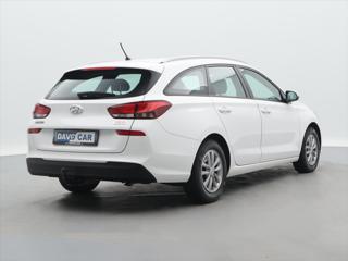 Hyundai i30 1,6 CRDi 81kW Trikolor tažné kombi - Foto 9