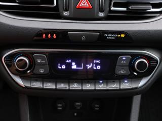 Hyundai i30 1.0 T-GDI 88kW Style DCT DPH CZ kombi - Foto 26