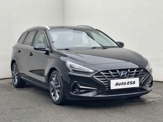 Hyundai i30 1.5 i, 1.maj, Serv.kniha, ČR kombi