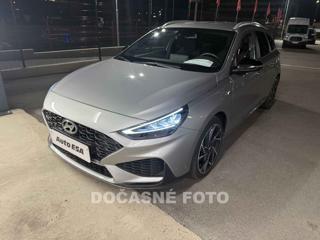 Hyundai i30 1.5T-GDi, 1.maj, Serv.kniha kombi