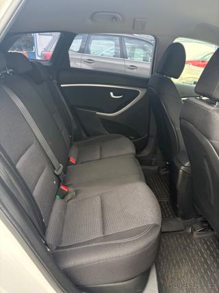 Hyundai i30 1,6 GDI (99 kW), 2017 kombi - Foto 4