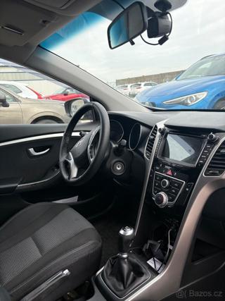 Hyundai i30 1,6 GDI (99 kW), 2017 kombi - Foto 8