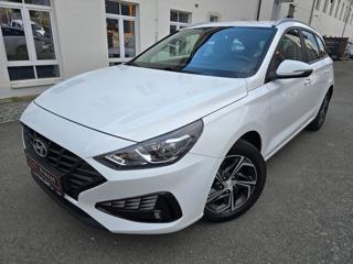 Hyundai i30 1.5i COMFORT LED KAMERA NAVI kombi