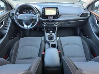 Hyundai i30 1.6CRDi COMFORT LED KAMERA NAV kombi - Foto 8