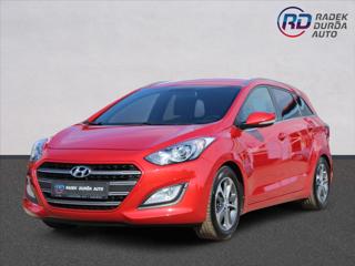 Hyundai i30 1,6 i  ČR,1.MAJ,WEEKEND DESIGN kombi