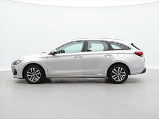 Hyundai i30 1,4 T-GDI 103kW DCT Navi LED kombi - Foto 4
