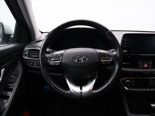 Hyundai i30 1,4 T-GDI 103kW DCT Navi LED kombi - Foto 15