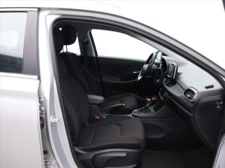 Hyundai i30 1,4 T-GDI 103kW DCT Navi LED kombi - Foto 12