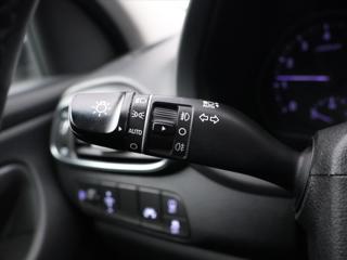 Hyundai i30 1,4 T-GDI 103kW DCT Navi LED kombi - Foto 18
