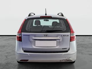 Hyundai i30 1.6 CRDi 66kW kombi - Foto 6