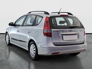 Hyundai i30 1.6 CRDi 66kW kombi - Foto 5