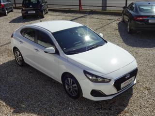 Hyundai i30 1,4 T-GDI 140 Style Fastback liftback