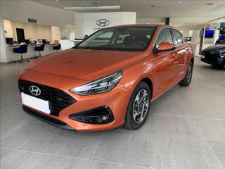 Hyundai i30 1,5 TGDI MHEV Fastback Style liftback
