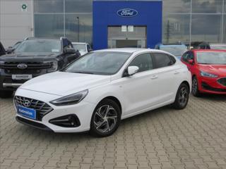 Hyundai i30 1,5 T-GDI Fastback FamilySmart liftback