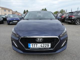 Hyundai i30 1,0 T-GDi Fastback,serviska,ČR liftback